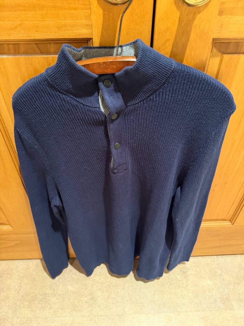 Express Ribbed Pullover Button Up Knit Navy Blue with Gray Trim Large